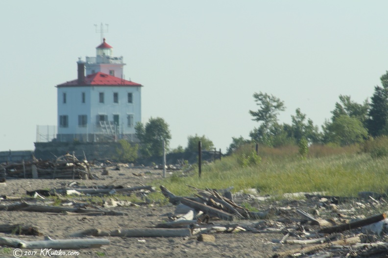 Fairport Harbor West Breakwater Lighthouse
On Aug 9 2017 took a few pictures from the Fairport Harbor Light on Aug 10 2017 we went to the Headlands Beach State Park 20170810_3862_1.JPG
