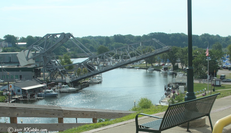 Ashtabula Lift Bridge, Ashtabula Ohio
August 10 2017 20170810_3910-5.JPG