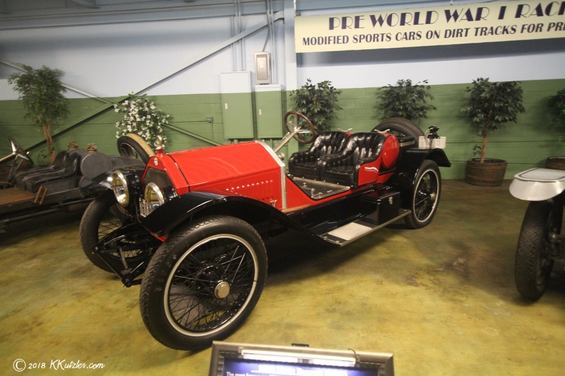 1916 Stutz Series 4C Bearcat
Simeone Auto Museum
April 5 2018 20180405_6613.JPG