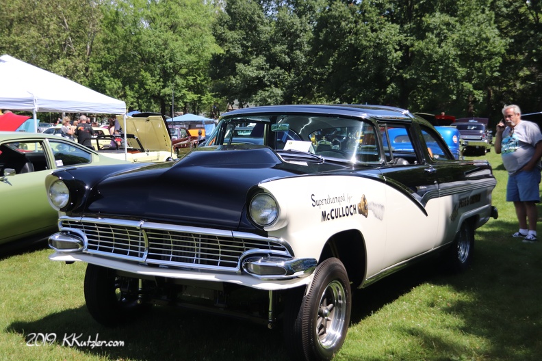 1956 Ford Crown Victoria
Mohnton Navy Yard Auto Show
June 9 2019 20190609_4133.JPG